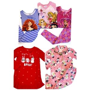 Winter Disney Pajama Bundle size 5